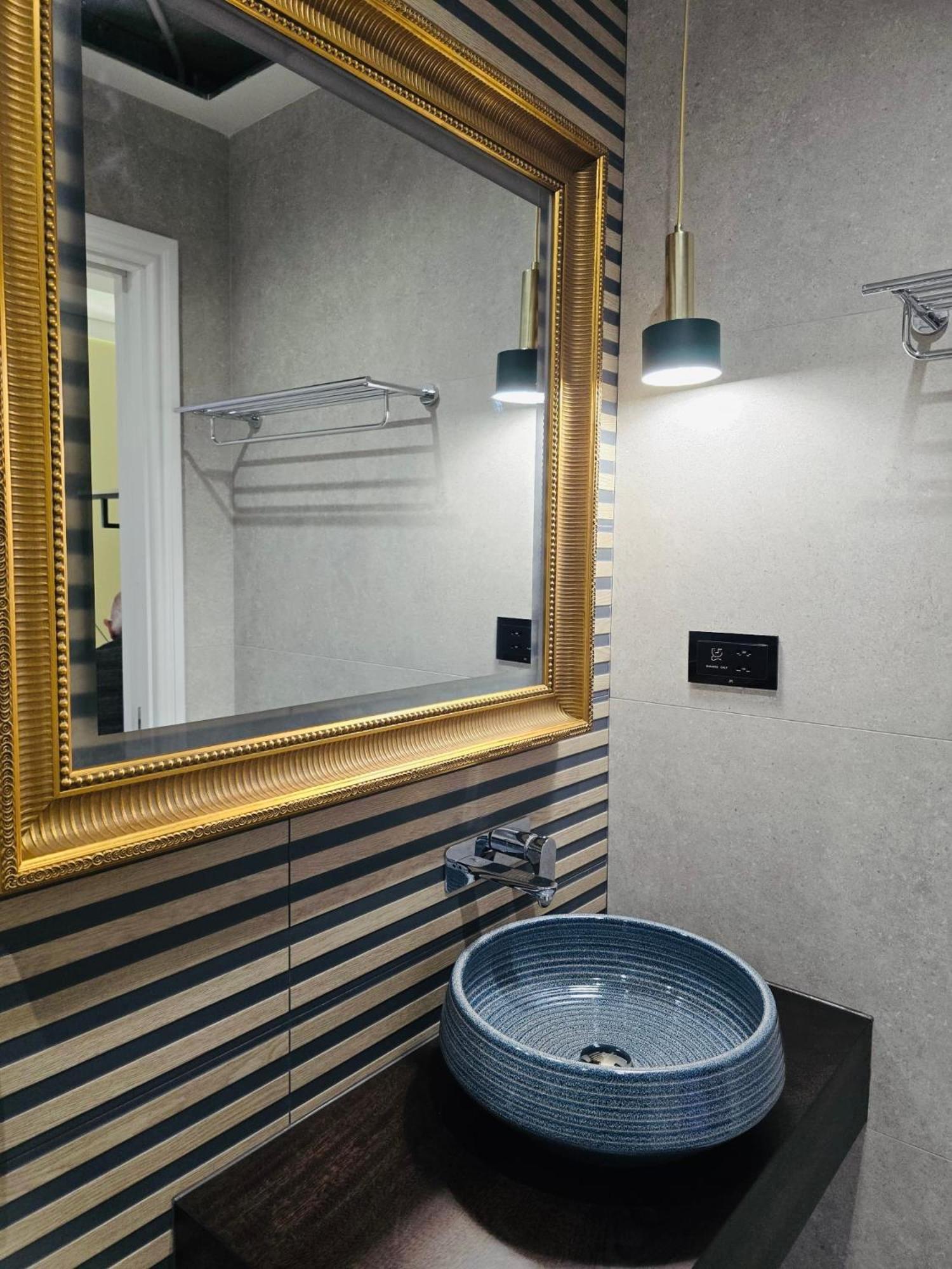 Luciano Al Porto Boutique 3*